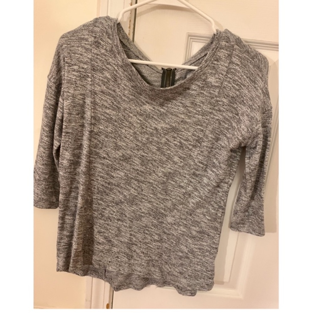Aerie gray sweater